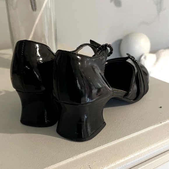 Black Dressy Shoes Chunky Heel Patent Leather Look Girls 4 - Picture 3 of 8